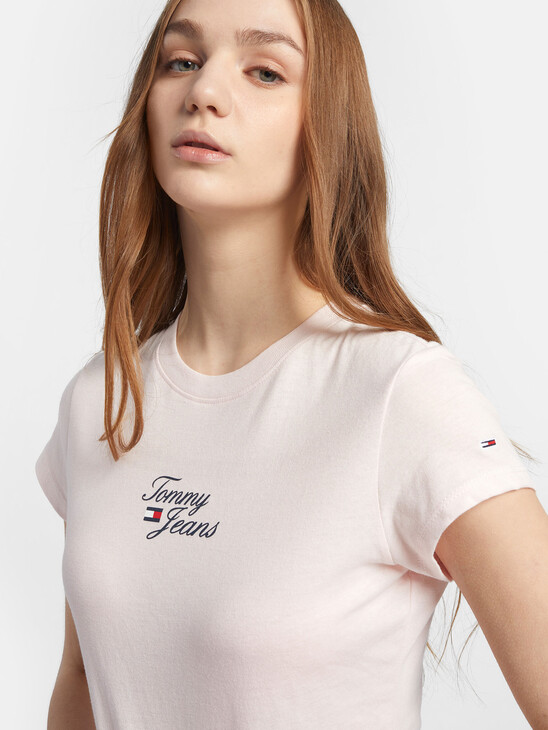 ESSENTIAL LOGO FITTED T-SHIRT