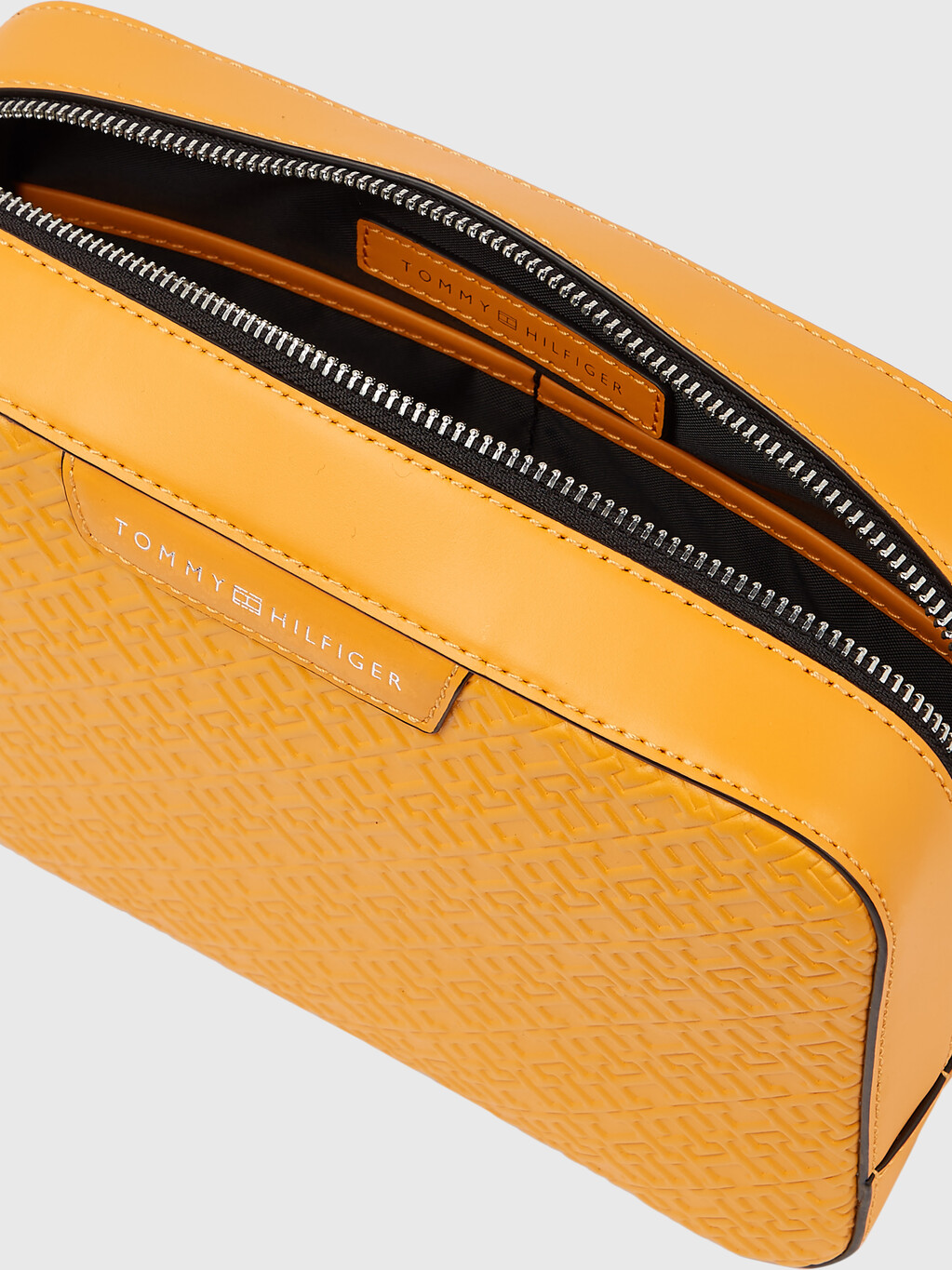 Tommy jeans wash bag Clearance