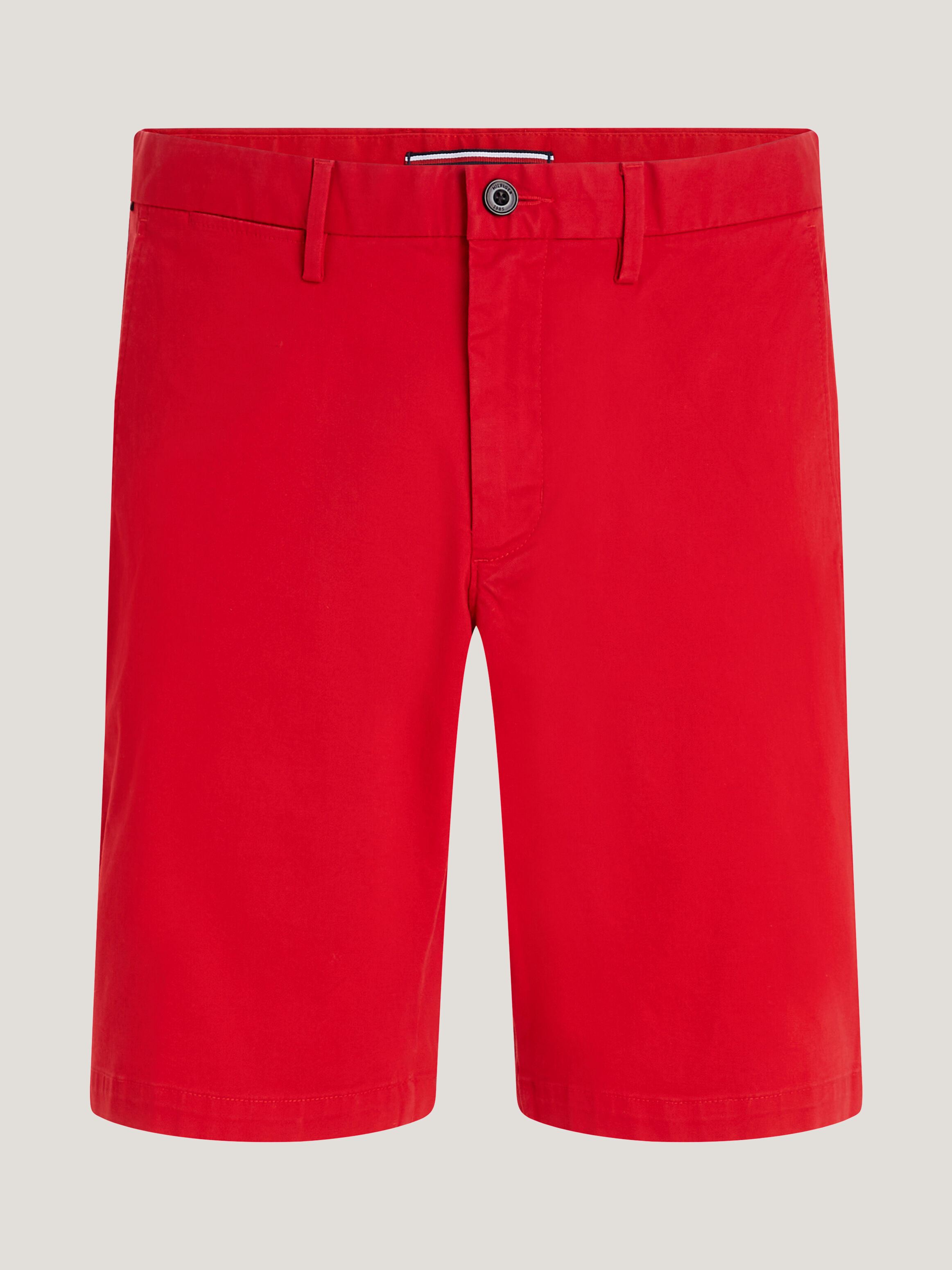 Red top twill shorts