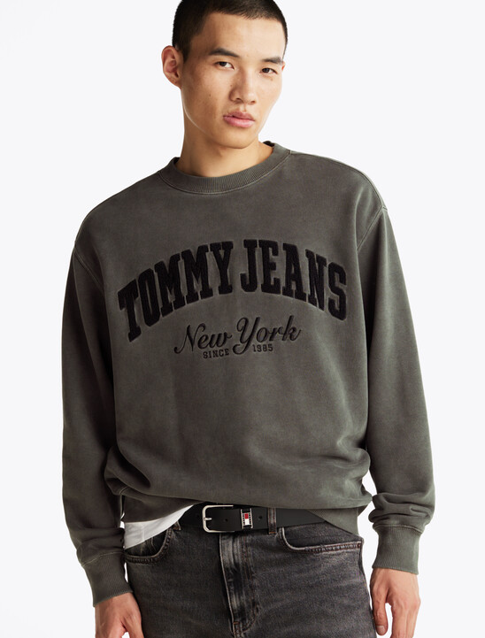 Varsity Washed Relaxed Sweatshirt