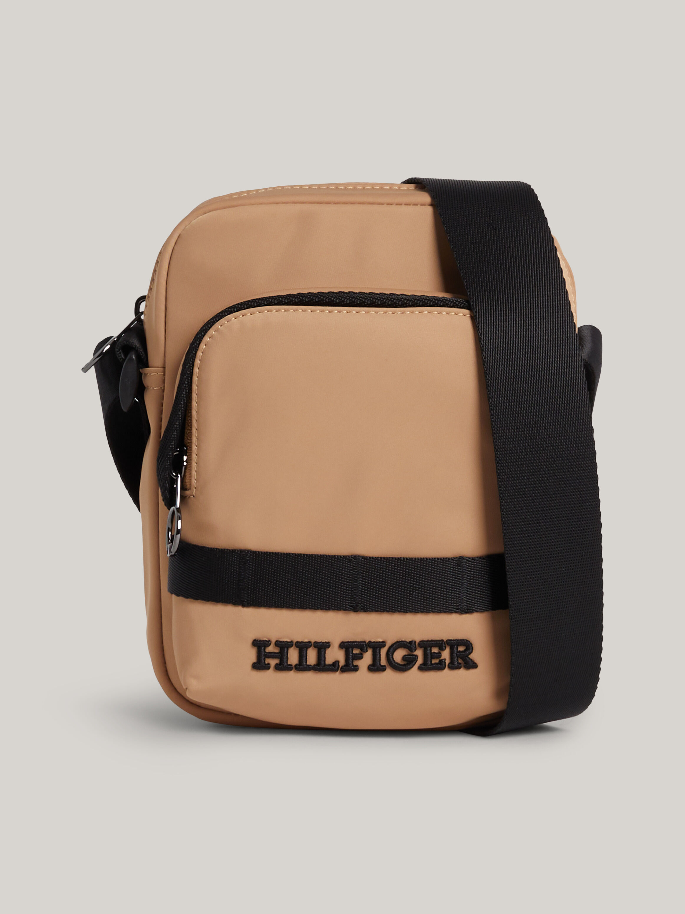 Mens crossbody deals bag tommy hilfiger