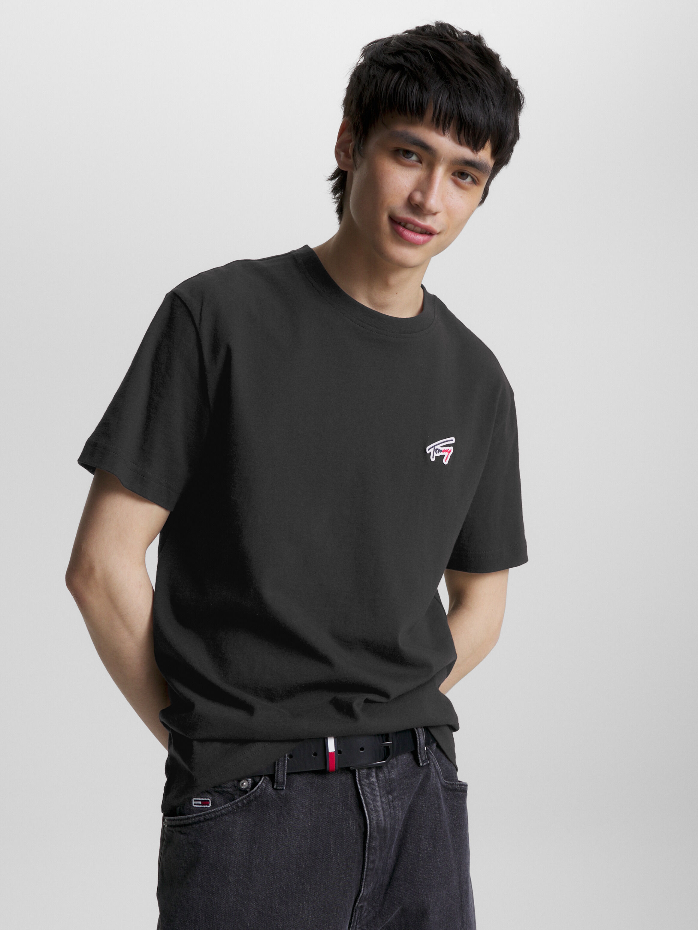 Signature Logo Classic Fit T Shirt Tommy Hilfiger Singapore