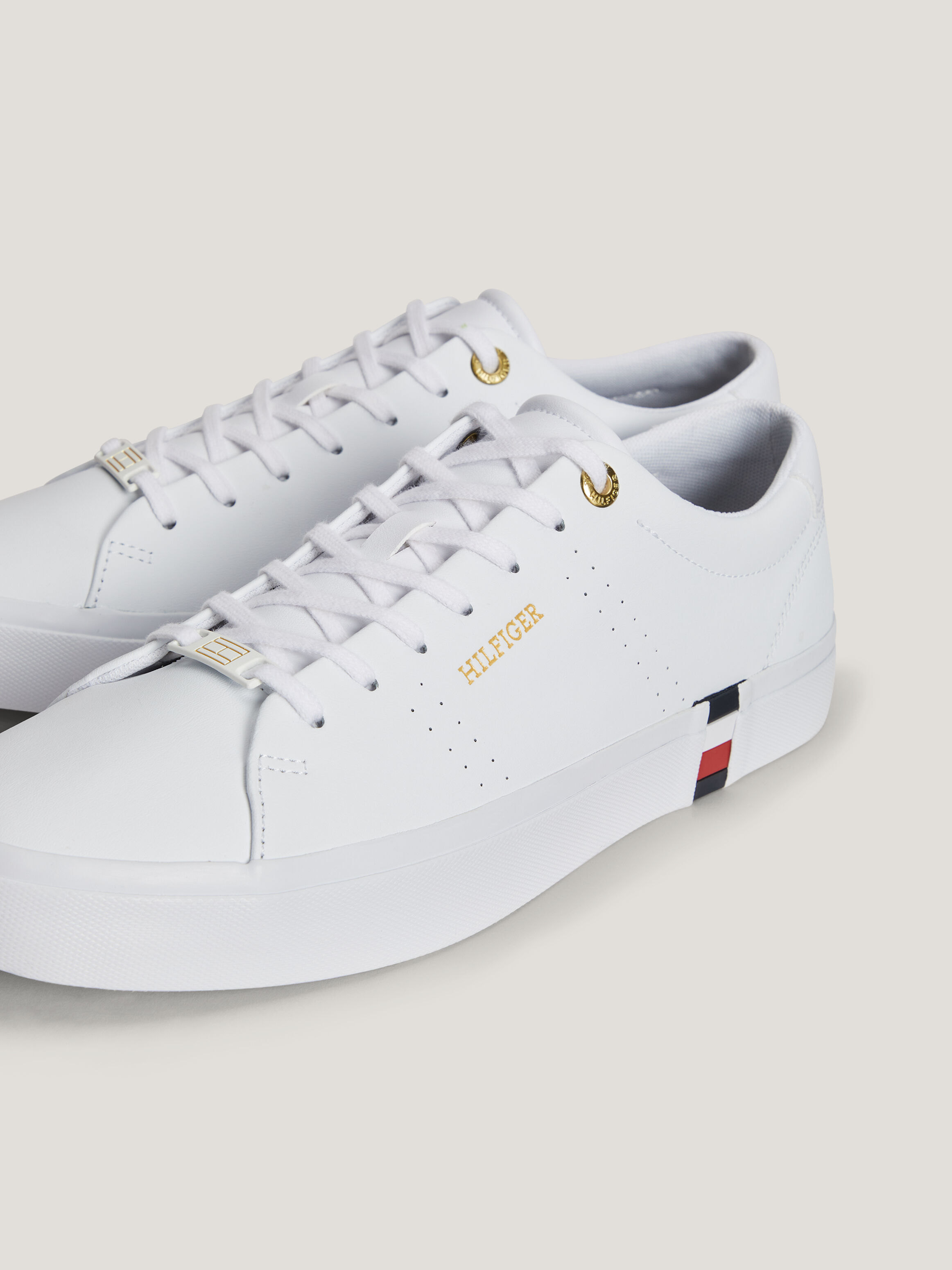 Real tommy hilfiger best sale shoes
