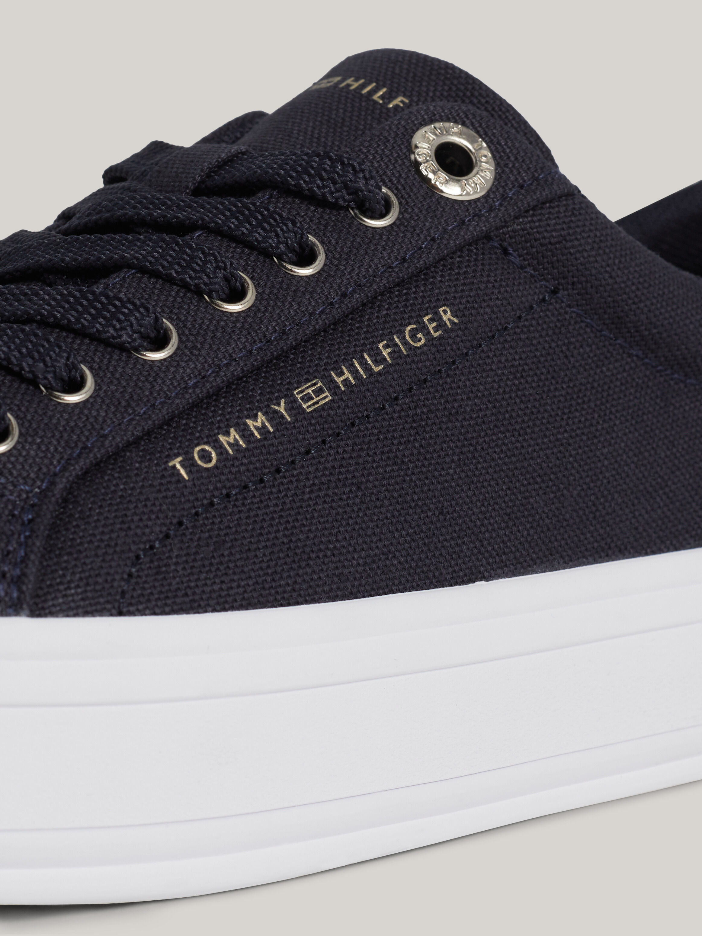 Heavy canvas tommy hilfiger outlet