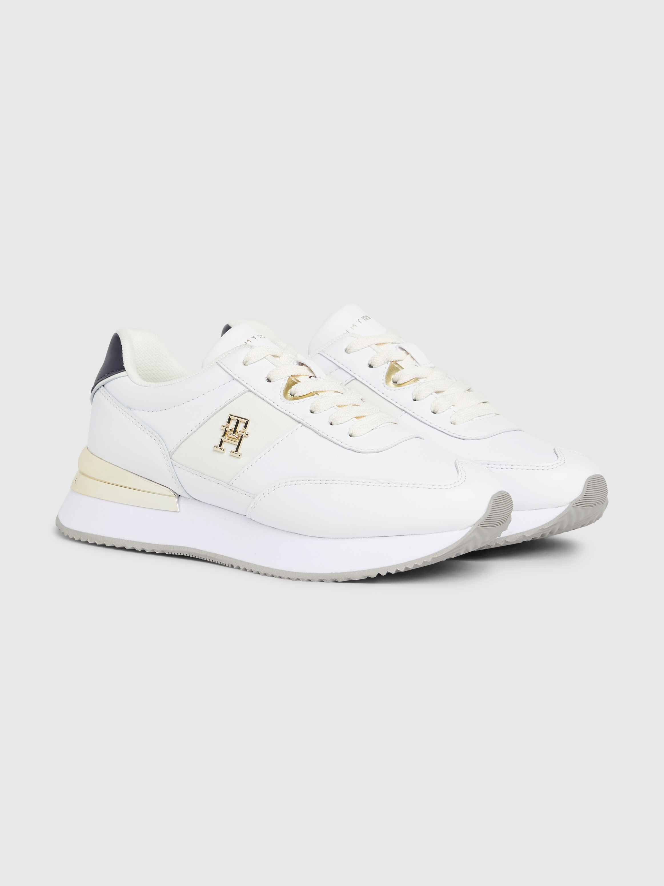 Womens tommy deals hilfiger trainers sale