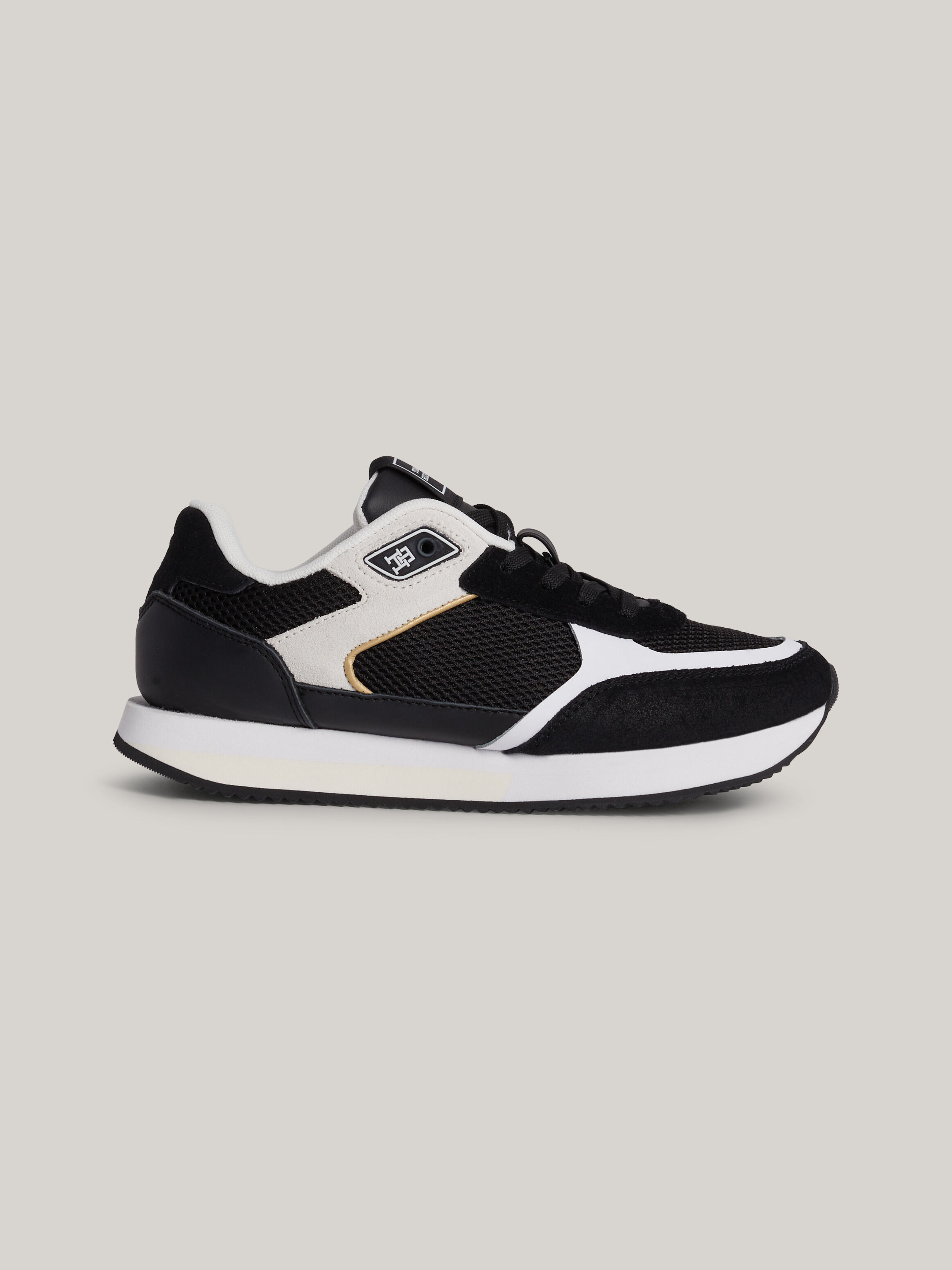 Custom tommy clearance hilfiger shoes