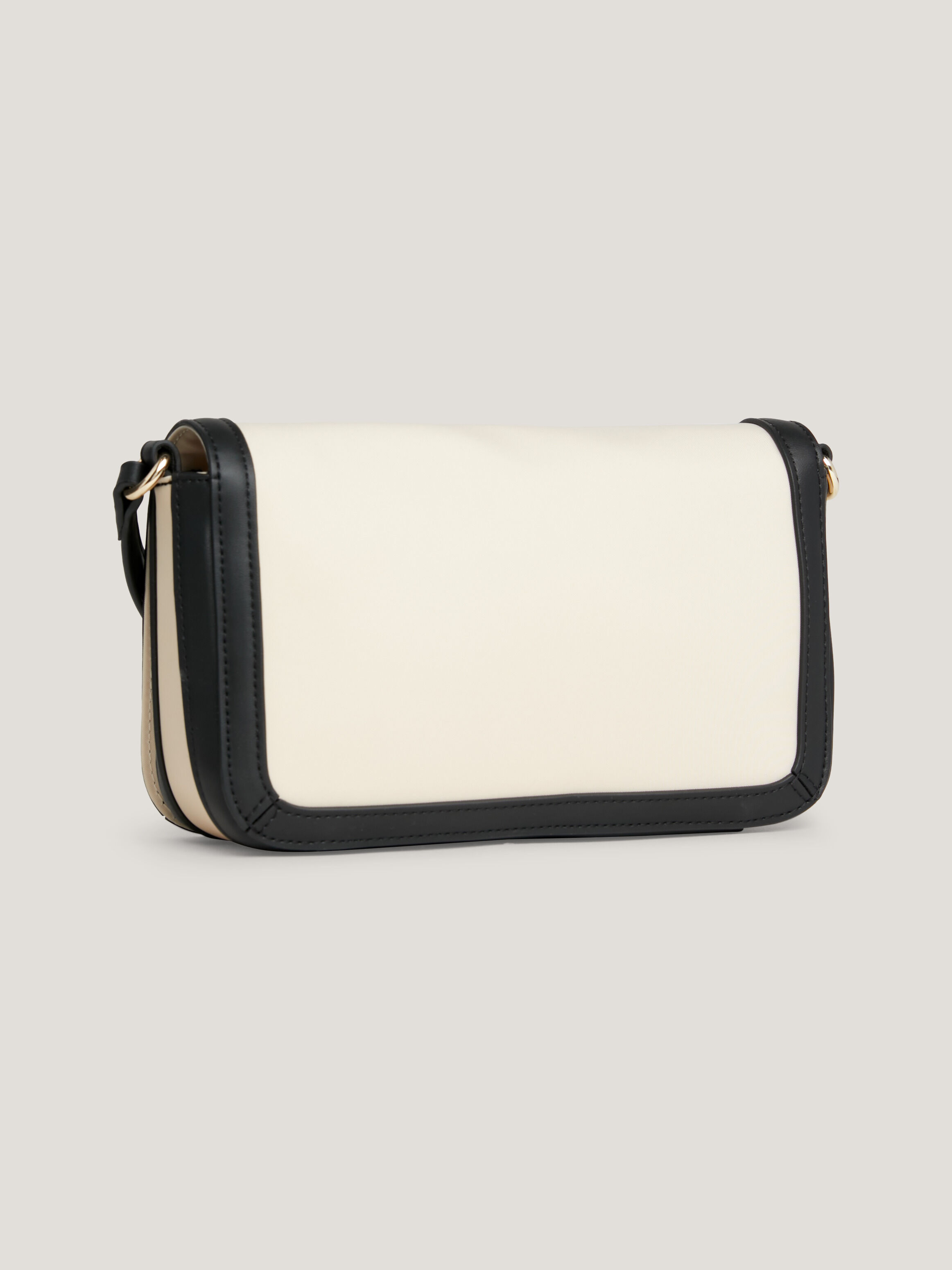 White cross over bag outlet