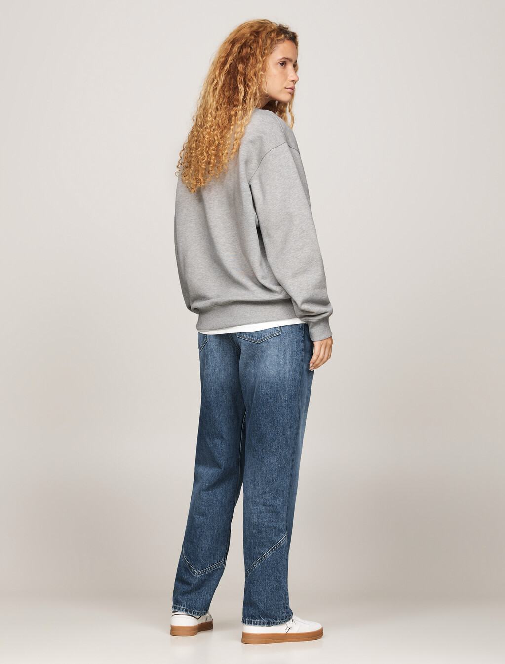 Tommy Jeans x Game Day Sweatshirt, Lt Grey Htr, hi-res