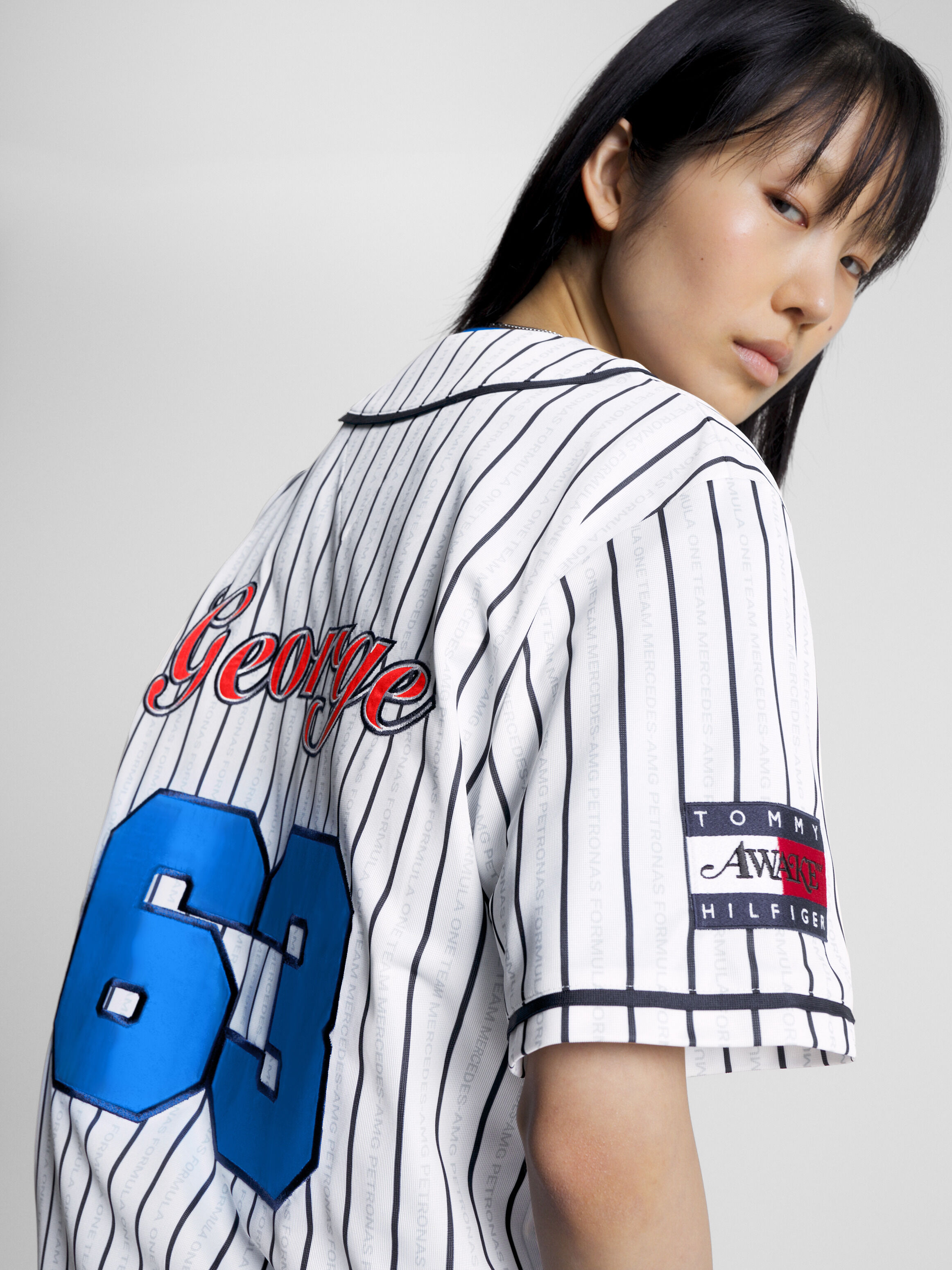 Tommy hilfiger baseball shirt store