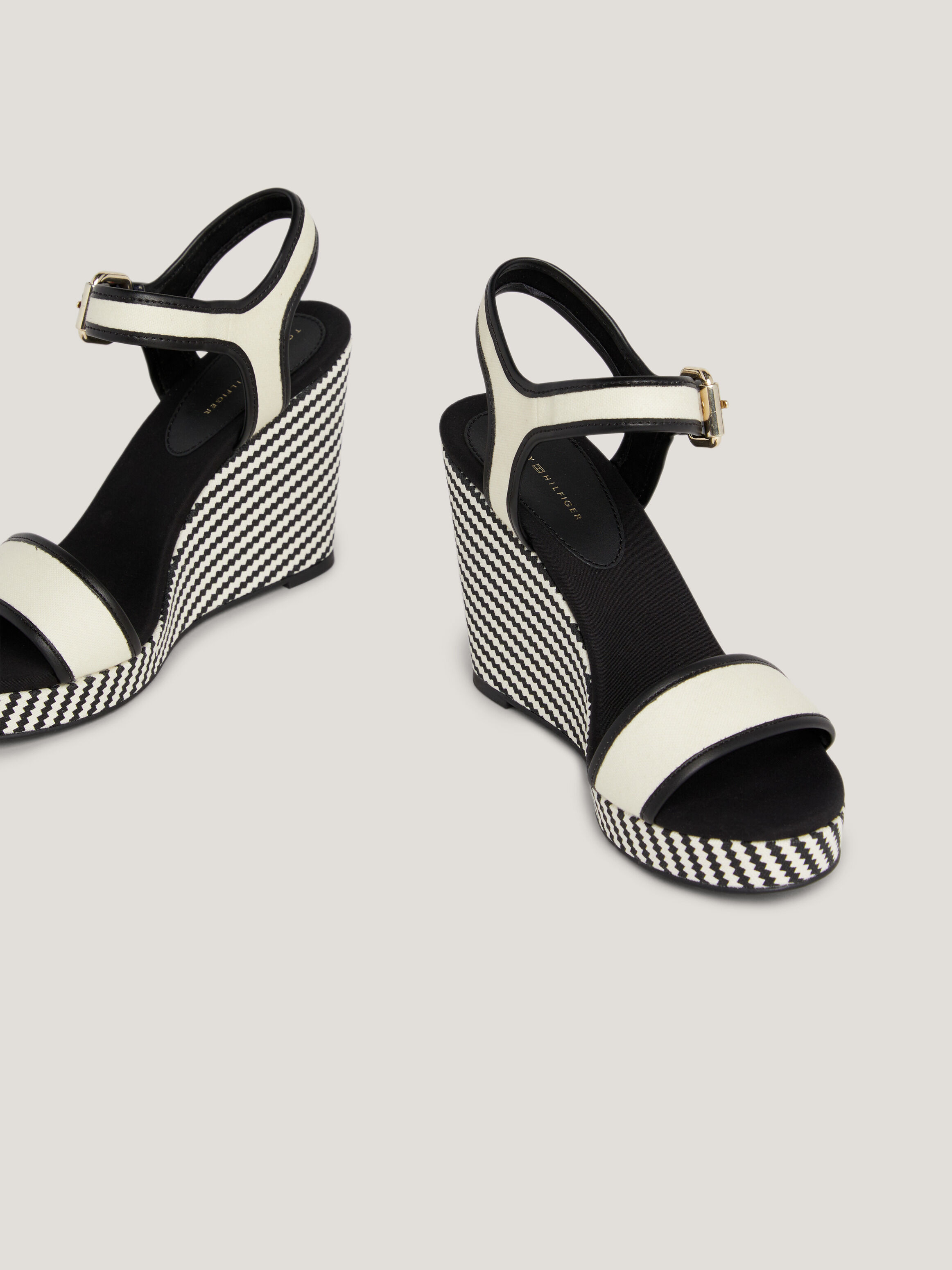 Black mid wedge clearance sandals