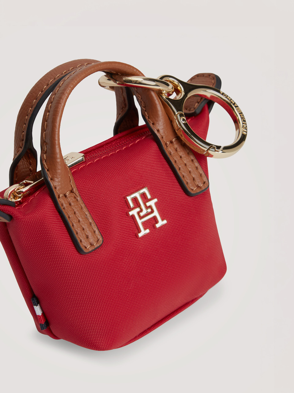 Tommy Hilfiger Women's Wallets