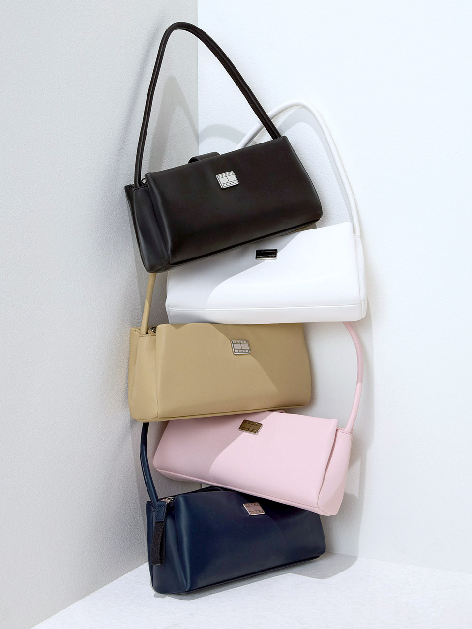 Tommy Hilfiger Women's Satchel Bags
