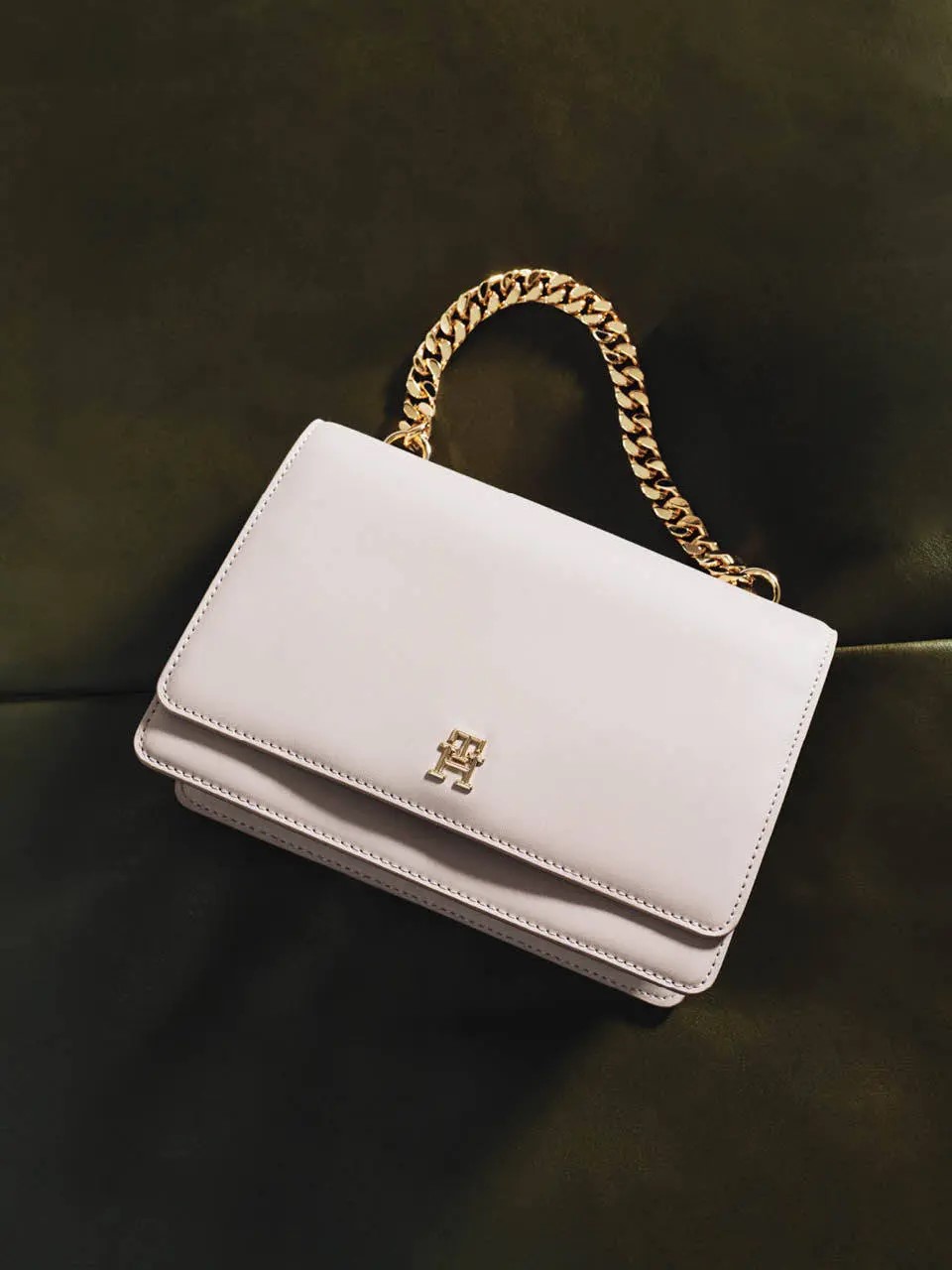 Tommy hilfiger bag singapore discount